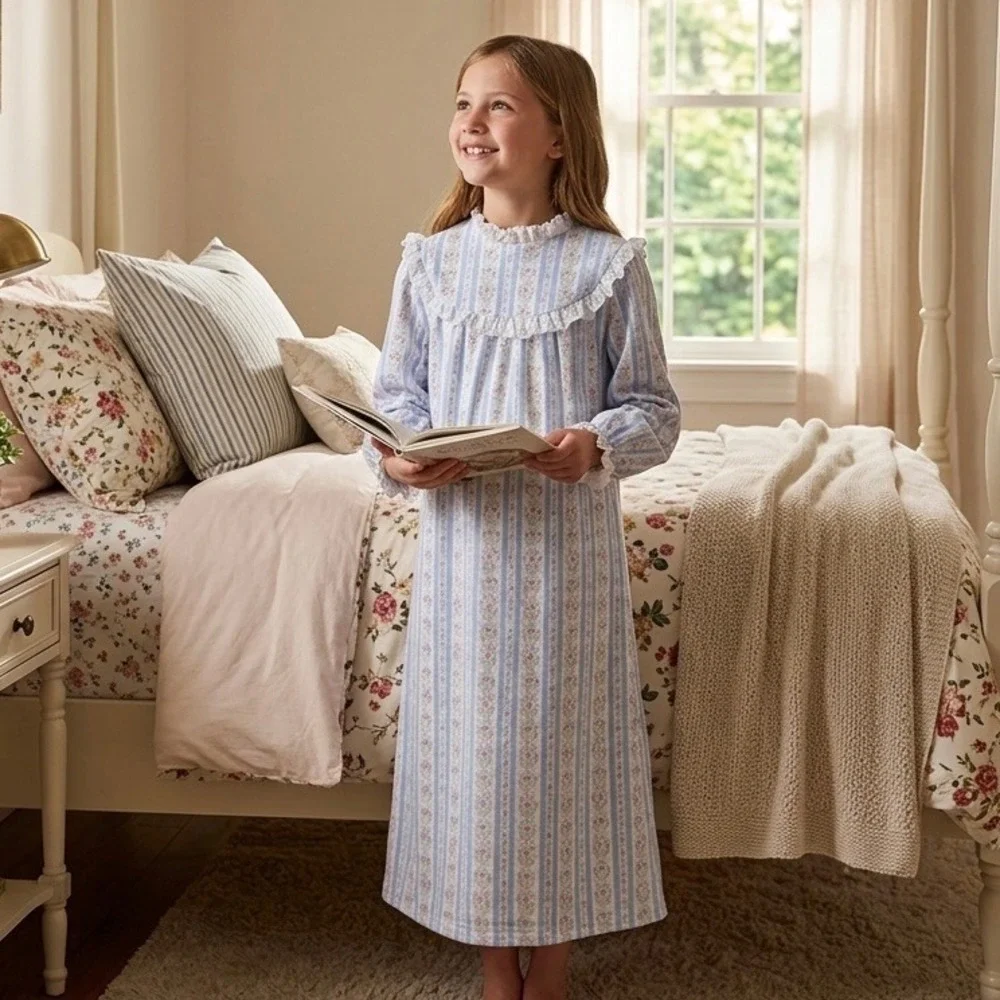 Lanz of Salzburg Girls Blue Pink Floral Stripe Flannel Nightgown Lace Size M 7/8